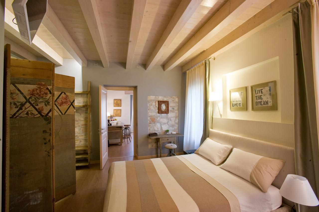 Locanda Ristorante Da Umberto Malo  ภายนอก รูปภาพ